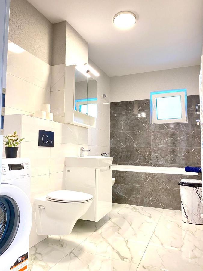 Hunyadi Luxury Kogalniceanu Sibiu Exteriör bild